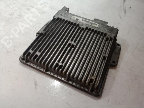 Used Engine control unit (ECU) RENAULT CLIO I (B/C57_, 5/357_) [1990-1999]  10656896