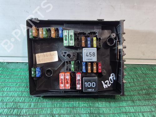 Used Fuse box Fuse box VW GOLF PLUS V (5M1, 521) 1.6 (102 hp) 40102751 40102751