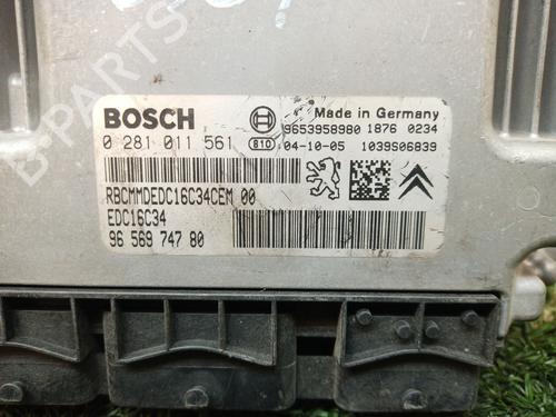 Engine control unit (ECU) CITROËN C5 II (RC_)  | BP7923799M57 