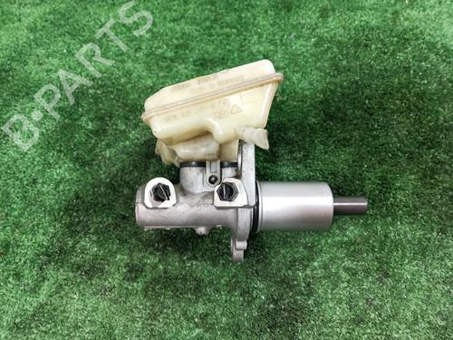 Used Brake master cylinder AUDI A4 B7 Avant (8ED) 2.5 TDI (163 hp) 13385996