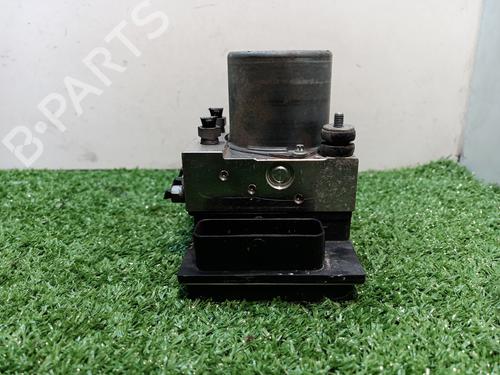 Used ABS pump PEUGEOT 5008 (0U_, 0E_) 1.6 HDi (110 hp) 15806114