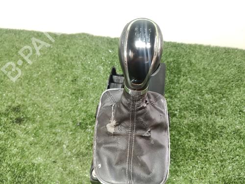 Gear lever OPEL INSIGNIA A Saloon (G09) 2.0 CDTI (69) | BP19131572M90 