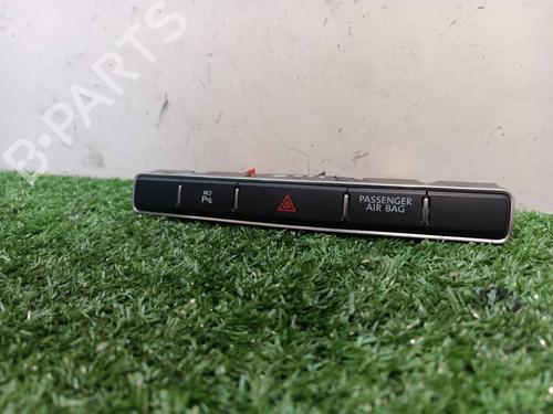 Warning switch VW TOUAREG (7P5, 7P6) 3.0 V6 TDI | BP15984620I22 