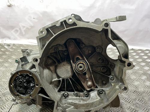 Used Gearbox VW POLO IV (9N_, 9A_) 1.2 12V (64 hp) 9640211