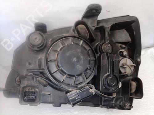Right headlight KIA CARENS II MPV (FJ) 2.0 CRDi | BP7928373C29 