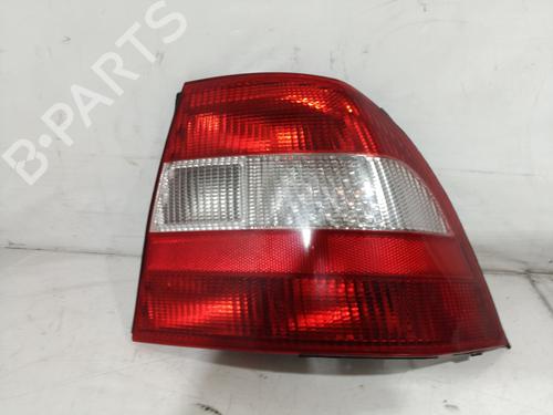 Used Right taillight OPEL VECTRA B Hatchback (J96) 1.6 i 16V (F68) (101 hp) 10811802