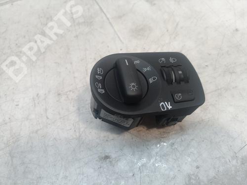 Used Switch Switch AUDI A3 (8P1) 1.6 FSI (115 hp) 10923582 10923582