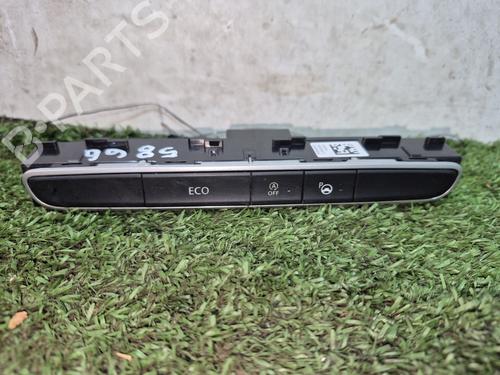 Used Switch RENAULT MEGANE III Hatchback (BZ0/1_, B3_) 1.2 TCe (BZ16, BZ28) (132 hp) 26570038