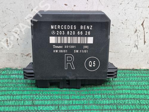 Dør styreenhed MERCEDES-BENZ C-CLASS T-Model (S203) C 220 CDI (203.206, 203.208) (143 hp) 30176824