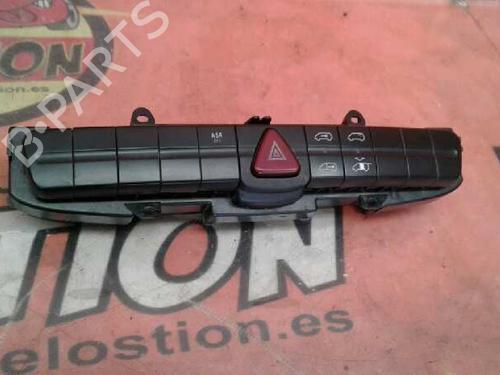 Used Warning switch MERCEDES-BENZ VITO / MIXTO Van (W639) [2003-2025]  7926178