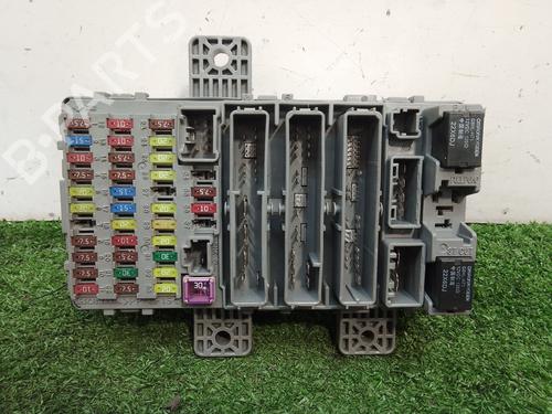 Used Fuse box HONDA CIVIC VIII Hatchback (FN, FK) 2.2 CTDi (FK3) (140 hp) 18461150