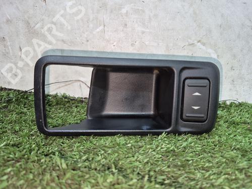 Used Right rear window switch FORD KUGA I 2.0 TDCi (140 hp) 26570031