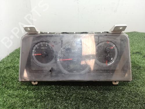 Used Instrument cluster Instrument cluster NISSAN CABSTAR E (TL_, VL_) 105.35, 110.35, 110.45 (TL0) (106 hp) 40102542 40102542