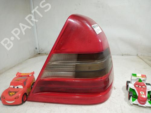 Used Right taillight MERCEDES-BENZ C-CLASS (W202) C 220 (202.022) (150 hp) 7924936