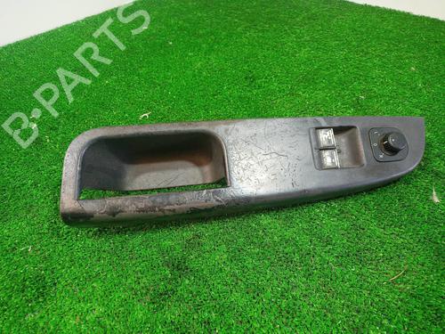Used Left front window switch VW GOLF V (1K1) [2003-2010]  12858852