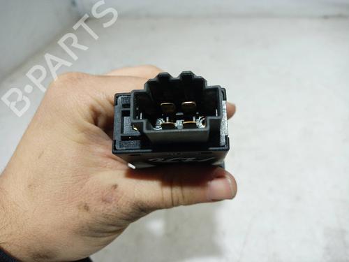 Switch SKODA OCTAVIA II (1Z3)  | BP11038877I30 