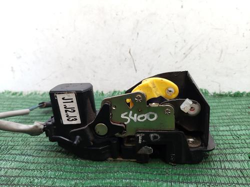 Used Rear right lock KIA CARENS II MPV (FJ) [2002-2013]  19414445