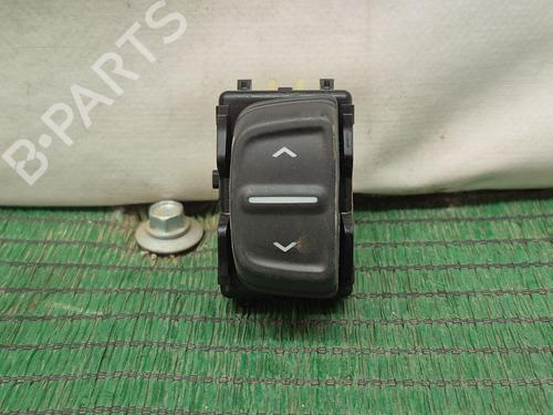 Used Left front window switch DACIA SANDERO II TCe 90 (B8M1, B8MA, B8AC) (90 hp) 28380766