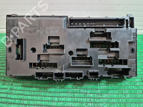 Fuse box BMW 5 (F10) 525 d xDrive | BP40228508E1 - Image 2