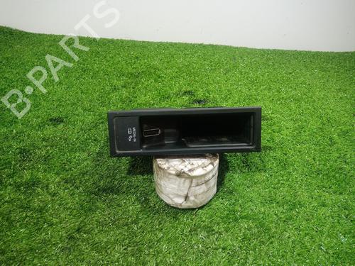 Used Electronic module VW GOLF VI (5K1) [2008-2014]  15779313