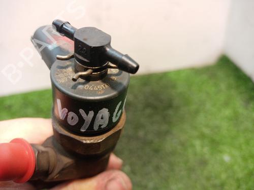 Injector CHRYSLER VOYAGER / GRAND VOYAGER IV (RG) 2.5 CRD | BP17327088M100 