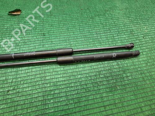 Left rear shock absorber TOYOTA YARIS (_P13_) 1.4 D (NLP130_, NLP130) | BP27357194M18 