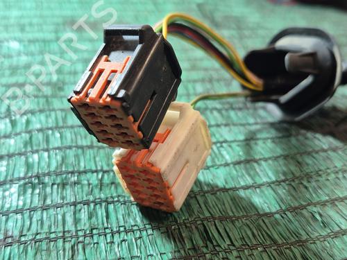 Left mirror CITROËN C4 Picasso II 1.6 BlueHDi 120 | BP32476377C26