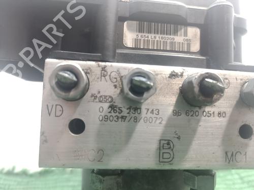 ABS pump FORD FOCUS II (DA_, HCP, DP) 2.0 TDCi | BP19275762M43 