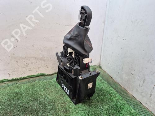 Used Gear lever RENAULT ARKANA I (LCM_, LDN_) 1.3 TCe 140 (LDN0) (140 hp) 26438383