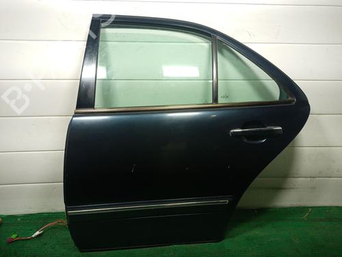 Dør venstre bagtil MERCEDES-BENZ E-CLASS (W210) E 320 CDI (210.026) (197 hp) 31337581