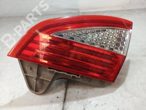 Used Right tailgate light Right tailgate light FORD MONDEO IV Saloon (BA7) 2.0 TDCi (140 hp) 10695593 10695593