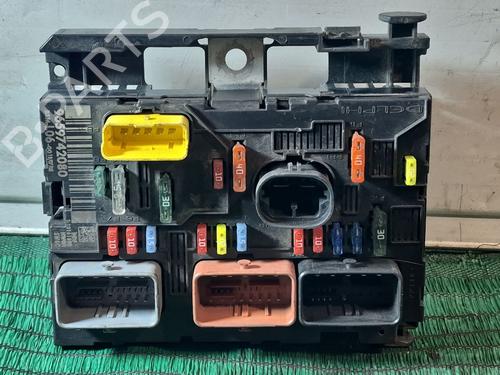 Used Fuse box PEUGEOT 307 SW (3H) 1.6 16V (109 hp) 32474182