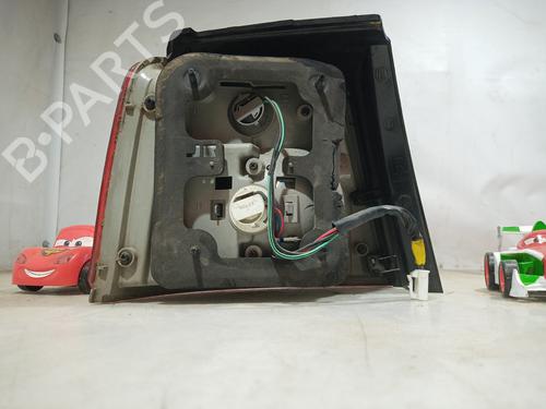 Right taillight KIA CARENS II MPV (FJ) 2.0 CRDi | BP7924475C35 