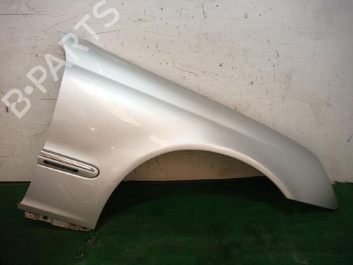 Used Right front fenders MERCEDES-BENZ C-CLASS T-Model (S203) C 220 CDI (203.206, 203.208) (143 hp) 30176823