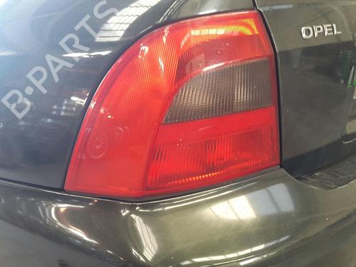 Front left lock OPEL VECTRA B Hatchback (J96) 1.8 i 16V (F68) | BP7924739C98 