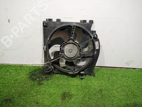 Used Radiator fan RENAULT CLIO III (BR0/1, CR0/1) 1.2 16V (BR02, BR0J, BR11, CR02, CR0J, CR11) (75 hp) 17090026
