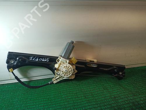 BP30476390C24 main image