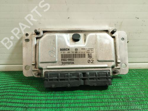 Used Engine control unit (ECU) Engine control unit (ECU) CITROËN C1 (PM_, PN_) 1.0 (68 hp) 40595452 40595452