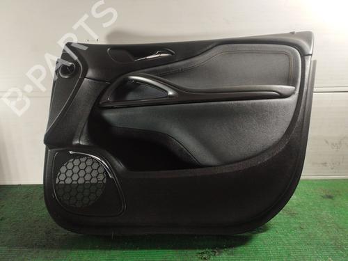 Høyre frontpanel Høyre frontpanel OPEL ZAFIRA TOURER C (P12) 1.6 CDTI (75) (136 hp) 37440500 37440500