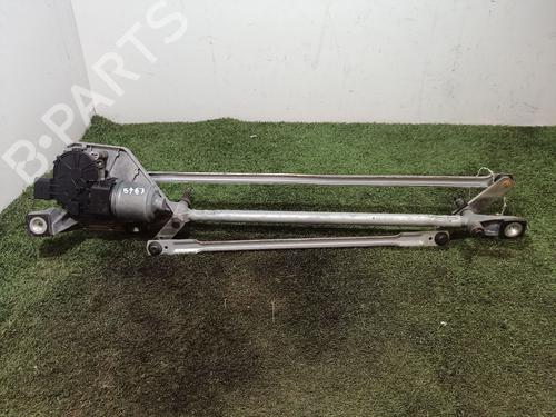 Used Front wiper motor FORD KUGA I 2.0 TDCi (140 hp) 26570020