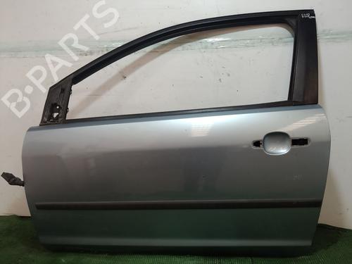 Used Left front door FORD FOCUS I Saloon (DFW) [1999-2009]  21053640