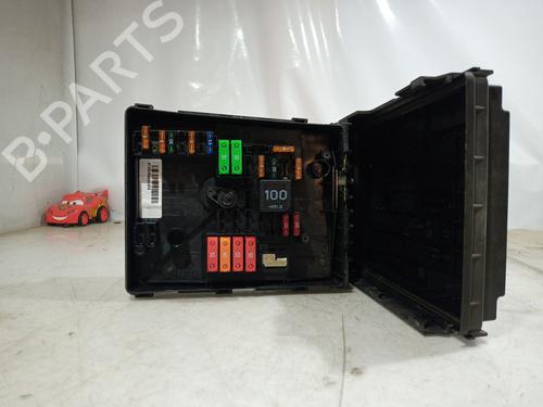 Used Fuse box VW GOLF V Variant (1K5) [2007-2009]  11937156