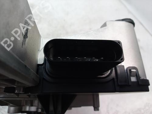 Compressor do fecho central AUDI A8 D3 (4E2, 4E8) 3.0 TDI quattro | BP10682072M86 