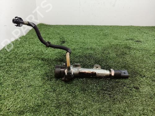 Used Injection rail MERCEDES-BENZ M-CLASS (W163) ML 400 CDI (163.128) (250 hp) 18030708