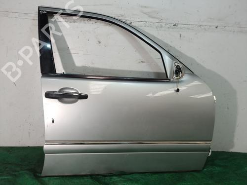 Used Right front door MERCEDES-BENZ E-CLASS (W210) [1995-2003]  25936480