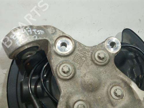 Left rear steering knuckle MERCEDES-BENZ CLA Coupe (C117) CLA 180 (117.342) | BP23856319M27 