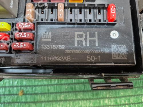 Fuse box OPEL ASTRA J (P10)  | BP26906846E1 