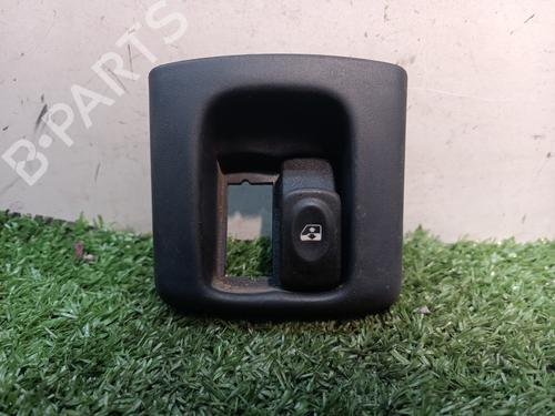Used Right rear window switch RENAULT MEGANE I Cabriolet (EA0/1_) 2.0 16V IDE (EA03, EA0P, EA14) (140 hp) 7927740