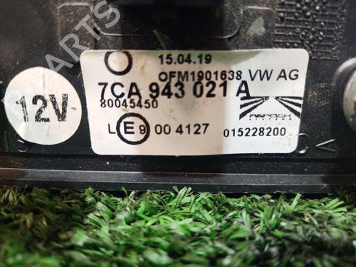 Licence plate light VW CRAFTER 30-50 Van (2E_) 2.0 TDI | BP14304727I40 
