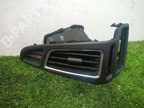 Used Air vent FORD FOCUS III 1.0 EcoBoost (125 hp) 23856553